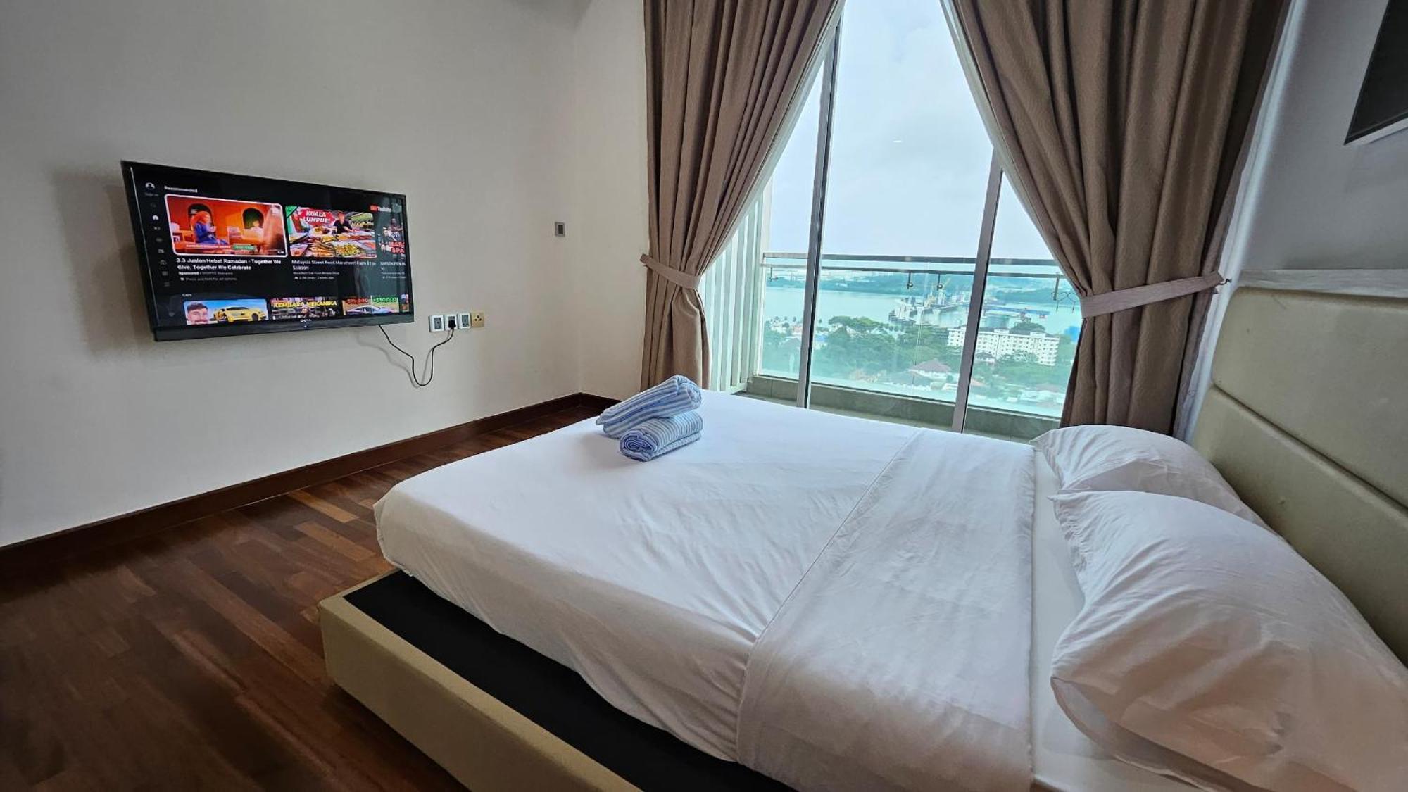 Paragon Suites Studios With Private Jacuzzi Near Ciq Rts Johor Bahru Dış mekan fotoğraf