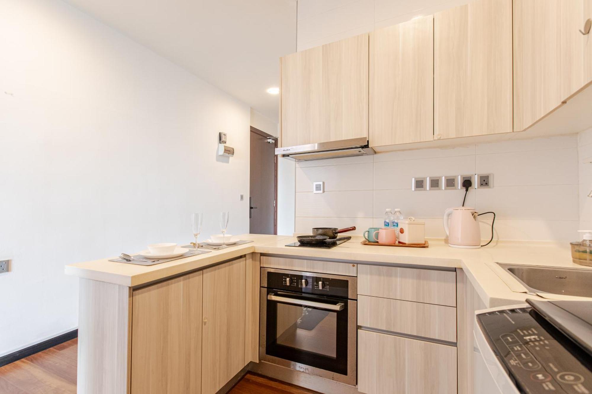 Paragon Suites Studios With Private Jacuzzi Near Ciq Rts Johor Bahru Dış mekan fotoğraf