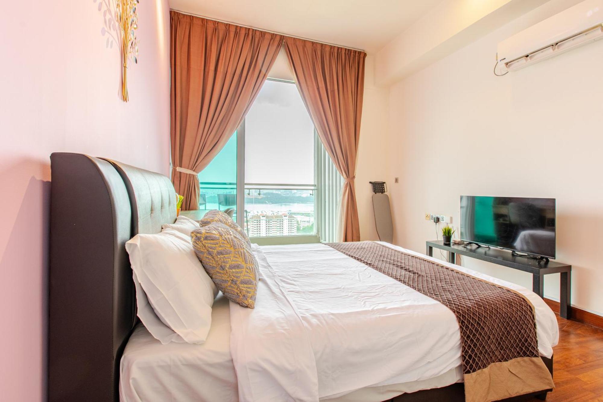 Paragon Suites Studios With Private Jacuzzi Near Ciq Rts Johor Bahru Dış mekan fotoğraf