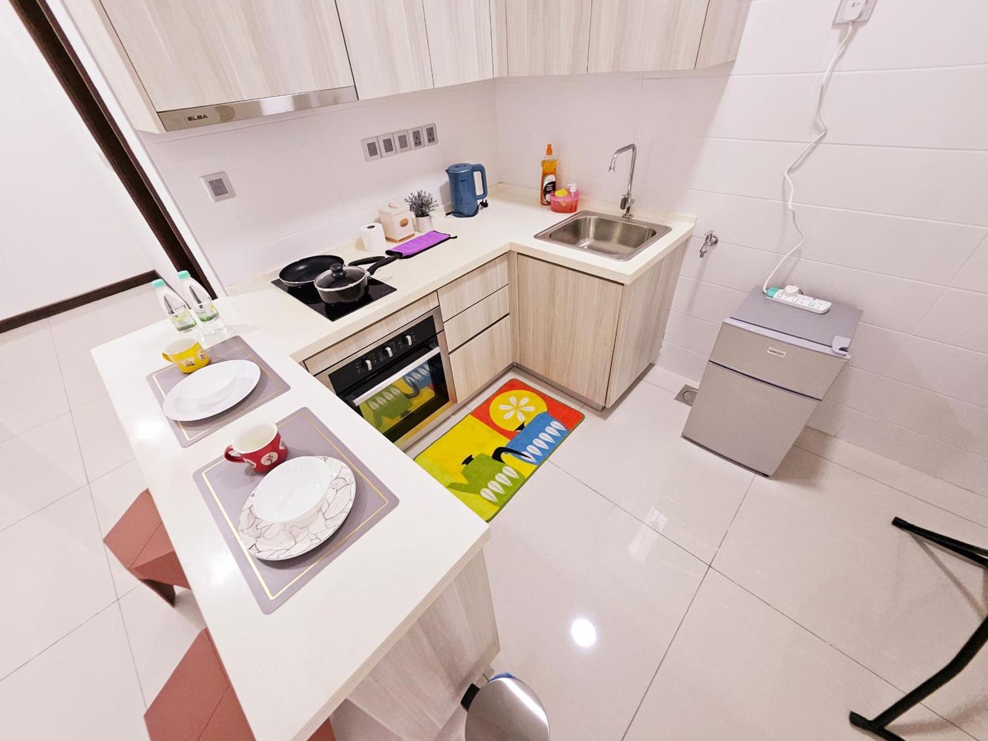 Paragon Suites Studios With Private Jacuzzi Near Ciq Rts Johor Bahru Dış mekan fotoğraf