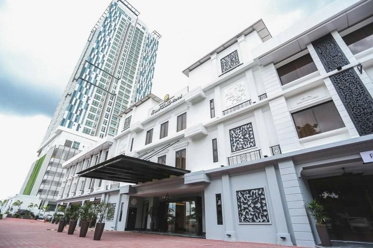 Paragon Suites Studios With Private Jacuzzi Near Ciq Rts Johor Bahru Dış mekan fotoğraf